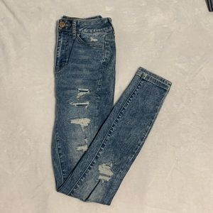 ripped skinny jeans